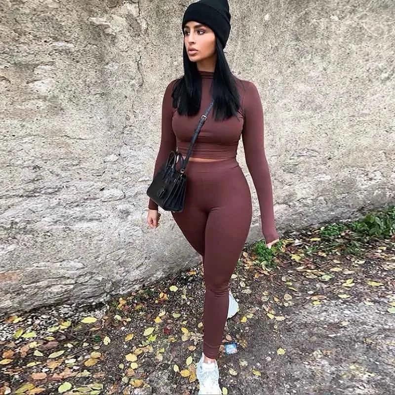 2 piece women’s crop top tracksuit set Brown Grey white and black!