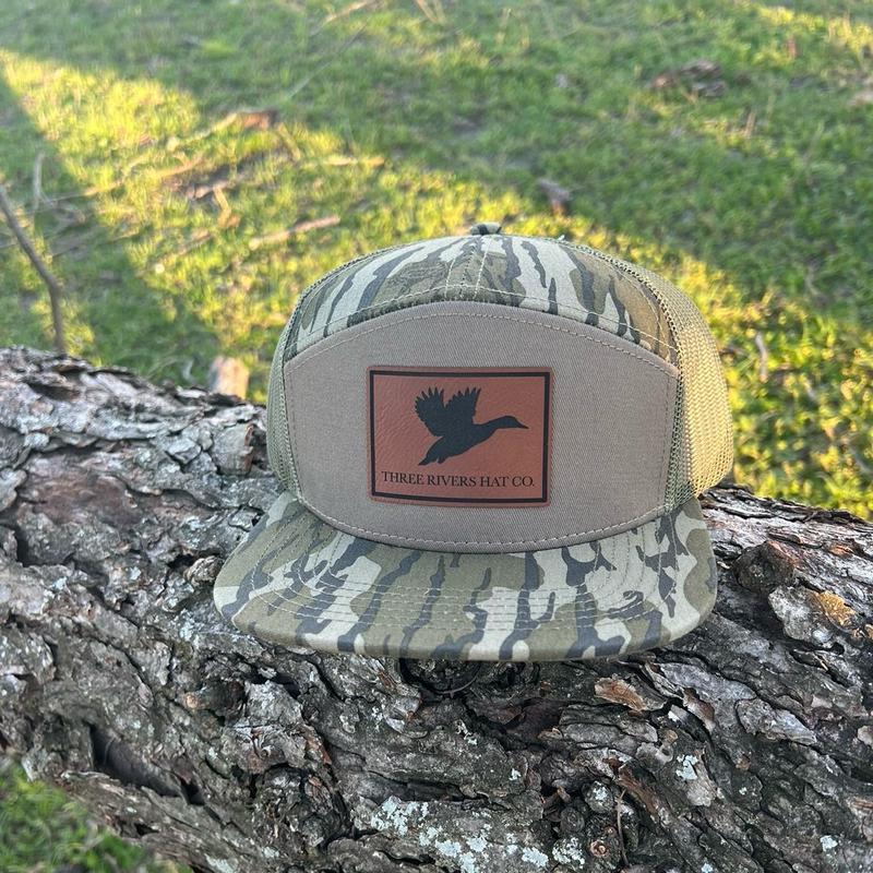 Duck Silhouette Patch - Mossy Oak Bottomland 7 panel Flatbill Snapback Hat (2 colors)