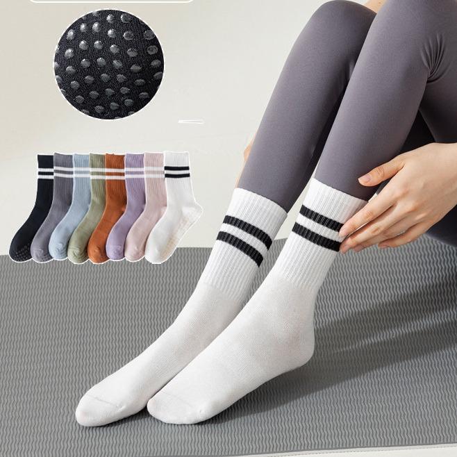 Pilates Grippy Socks with Grips for Women Yoga Non Slip Long Socks for Pure Barre, Ballet,Dance Workout 3 Pack