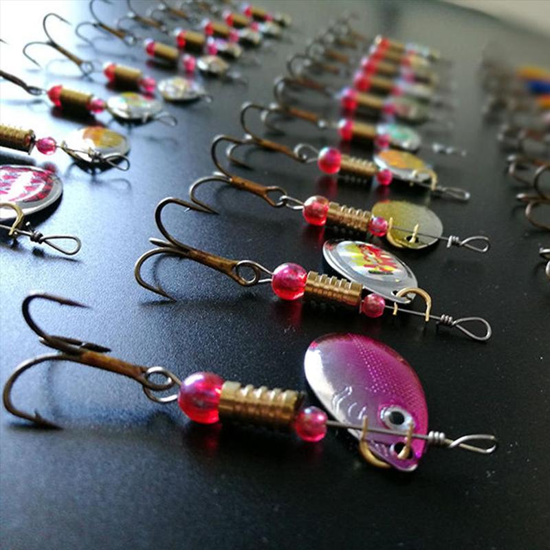 Artificial Fishing Lures with Hook, 30pcs Rotating Fish Shaped Fishing Lures, Fishing Bait, Fishing Accessories for Outdoor Fishing, Fishing Gear, Fishing Equipment, Fishing Gifts for Men, Fishing Supplies, Christmas Gift