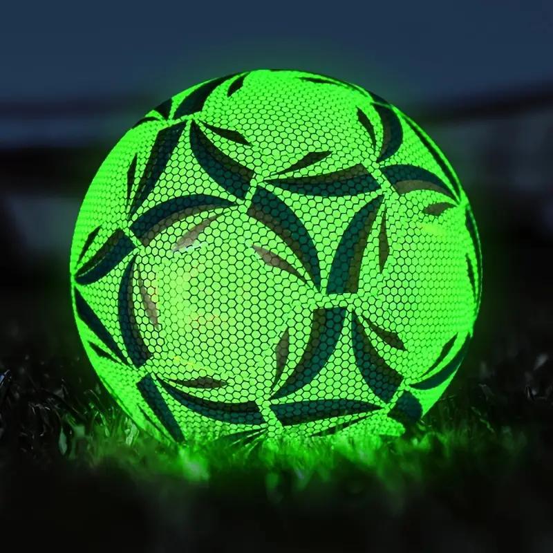 Glow in The Dark Football, 1 Count Reflective Football Training Game, Football Ball for Indoor Outdoor Training, Gift for Festival, Christmas Gift