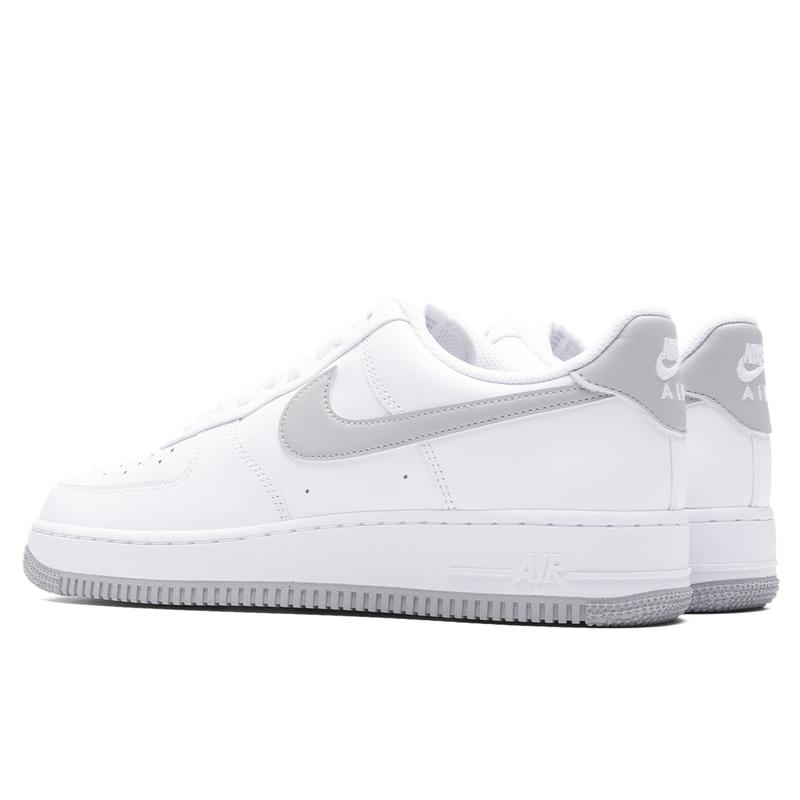 Nike Air Force 1 Low '07 White Light Smoke Grey FJ4146-100 Men's Fashion Sneaker New