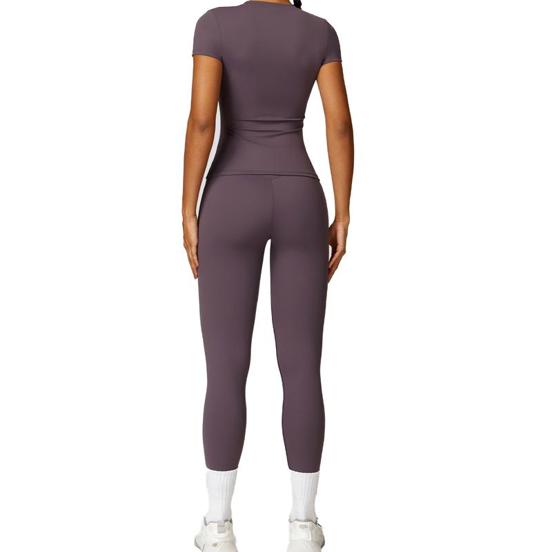 Women's Breathable Nylon Short Sleeve Crop Top and Skinny Leggings Tracksuit Set for Yoga Gymwear Workout in All Seasons