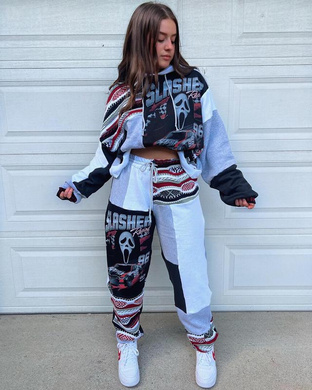 Sports sweatpants with horror motifs combined with racing style create a unique and dynamic highlight